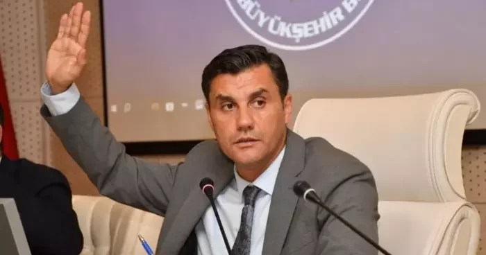 Ferdi Zeyrek 74 yıl sonra bir ilki başarmıştı! CHP Manisa da birinci parti olmuştu
