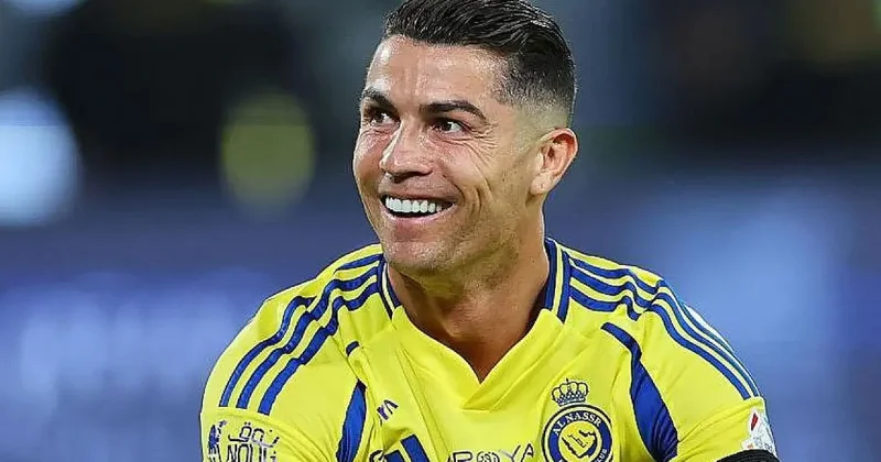 Cristiano Ronaldo dan hayranlarını üzecek açıklama Sözcü Gazetesi