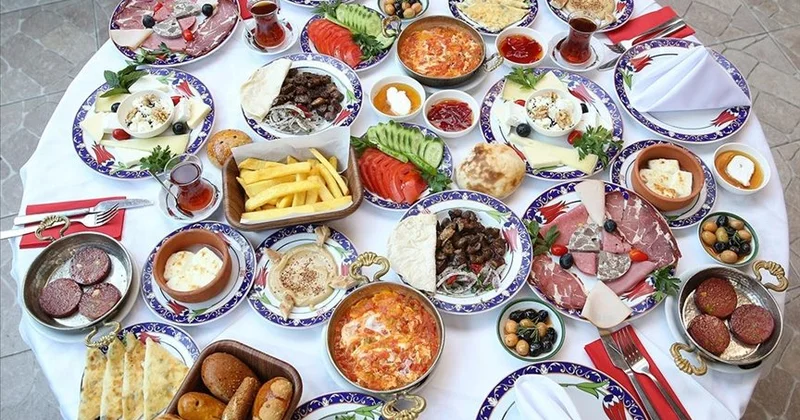 Kahvaltının vazgeçilmezine zam geldi!