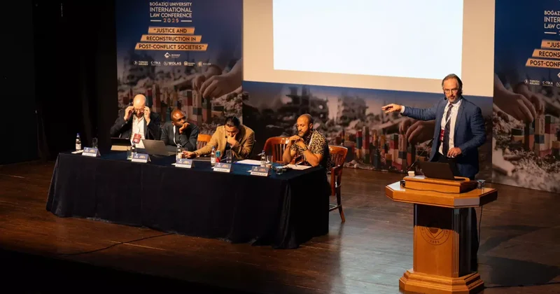 Savaş sonrası toplumlarda uluslararası hukukun rolü Boğaziçi Üniversitesi nde tartışıldı