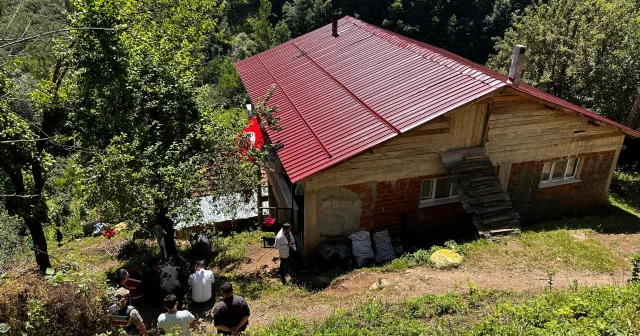 Şehit Uzman Çavuş Kani Obi nin Ordu daki ailesine şehadet haberi verildi VİDEO İZLE