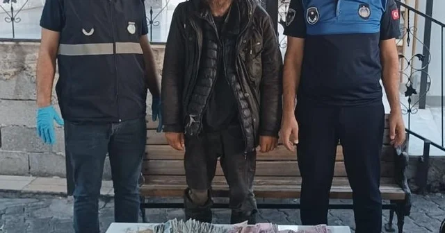 Şanlıurfa da dilencinin üzerinden 20 bin lira çıktı Şanlıurfa Haberleri
