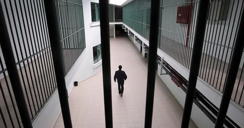 Sakarya da cezaevindeki 2 mahkum, yaşamına son verdi
