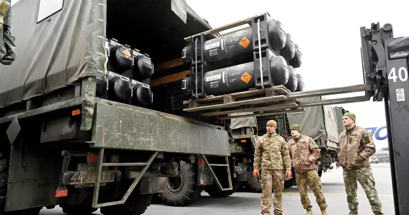 Ukrayna’ya silahı kesmişlerdi… ABD stokları ‘bahane etmiş’