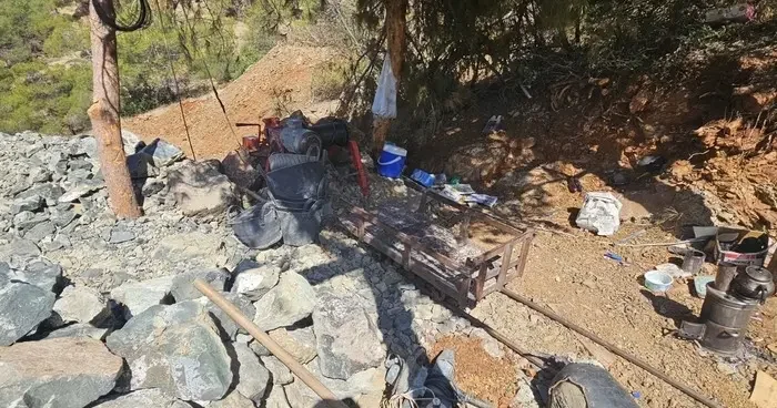 Gaziantep te kaçak krom ocağı açan 3 kişi yakalandı