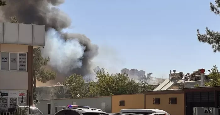 Gaziantep te halı fabrikasında yangın!