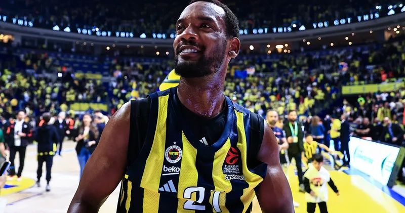 Fenerbahçe Beko, Dyshawn Pierre ile vedalaştı