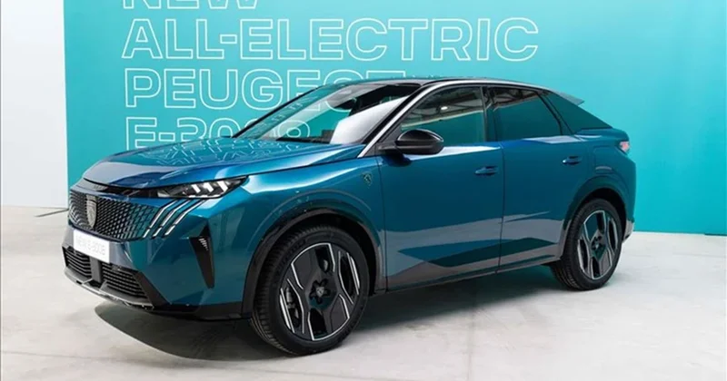 Peugeot 3008 in hybrid modeli eylülde geliyor