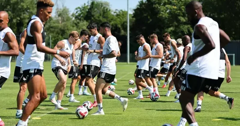Beşiktaş ta transfer gündemi