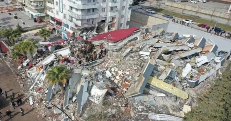 Depremde 35 kişiye mezar olmuştu! Ezgi Apartmanı davasında yeni gelişme