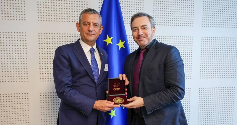 Avrupa Parlementosu Üyesi nden Özgür Özel e destek