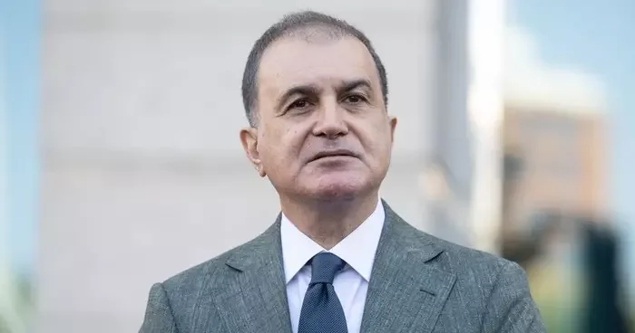 Cumhuriyet e dil uzatan eski AK Partili vekile AK Parti den yanıt! Türkiye Cumhuriyeti ilelebet payidar kalacaktır