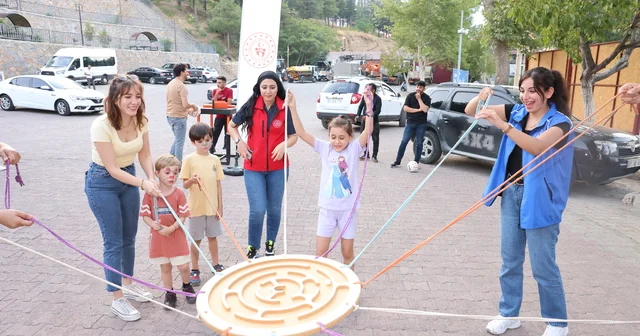 Gezen Sinema Tırı Adana da sinemaseverlerle buluştu Adana Haberleri