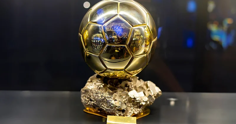 Yılın en iyi futbolcusuna verilen Ballon d Or ödülü için adaylar açıklandı! Listeye PSG damga vurdu