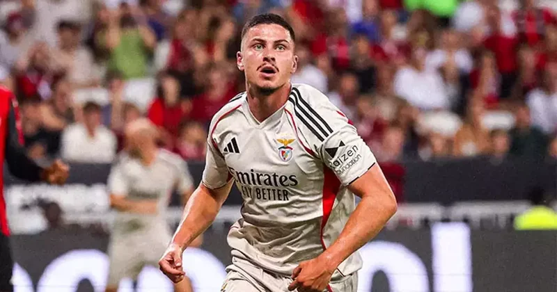 (ÖZET) Benfica deplasmanda rahat kazandı! Avantajı kaptı Nice Benfica maç sonucu: 0 2 Fanatik Gazetesi Şampiyonlar Ligi Haberleri Spor