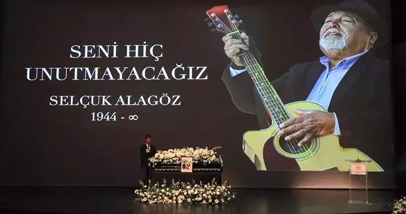 Sanatçı Selçuk Alagöz için AKM de tören düzenlendi