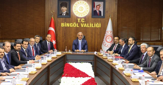 Bakan Ersoy: Sorunlarını çözmüş Türkiye refahını artırmış bir Türkiye demektir Gündem Haberleri
