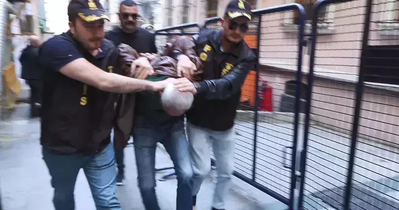 Özgür Özel e yumruklu saldırı davasında ikinci duruşma