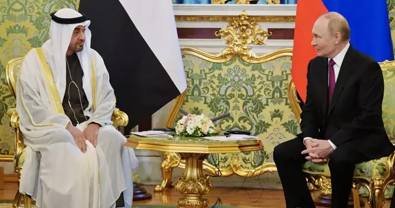 Putin ve BAE Devlet Başkanı Al Nahyan Kremlin’de bir araya geldi