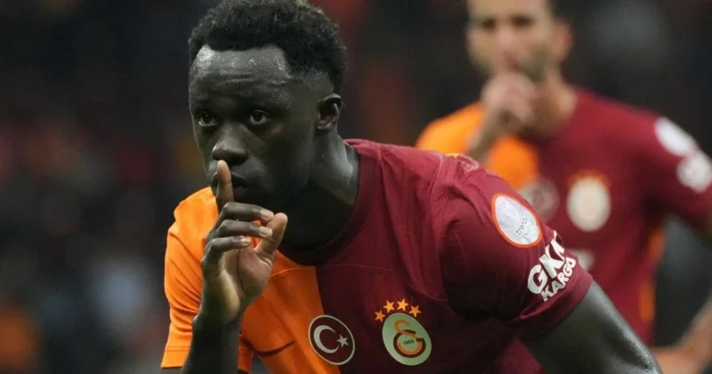 Davinson Sanchez Galatasaray ı şoke etti