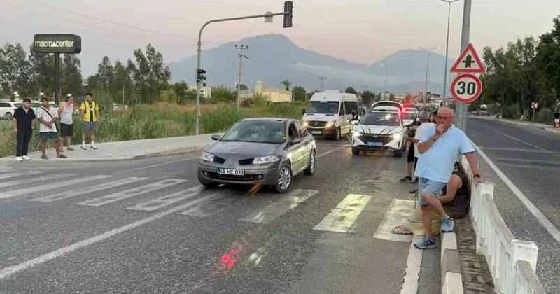 Fethiye de Yaya Kadına Araç Çarptı