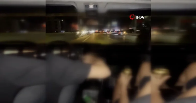 Kocaeli de seyahat eden gençlerden tehlikeli yolculuk! O anlar kamerada