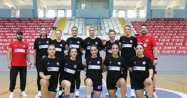 Yeni kurulan Yozgat GSK Kadın Hentbol Takımı, 1. Lig de iddialı Yozgat Haberleri