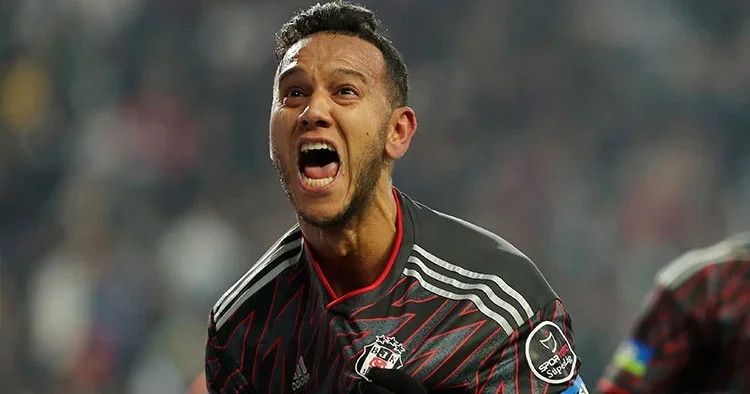 Josef de Souza, Beşiktaş için son kararını duyurdu! Sergen Yalçın a mesaj