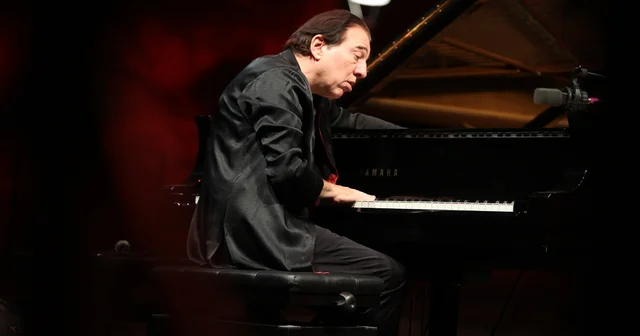 Fazıl Say ve Nakamura Hayato Kapadokya da aynı sahnede buluştu Nevşehir Haberleri