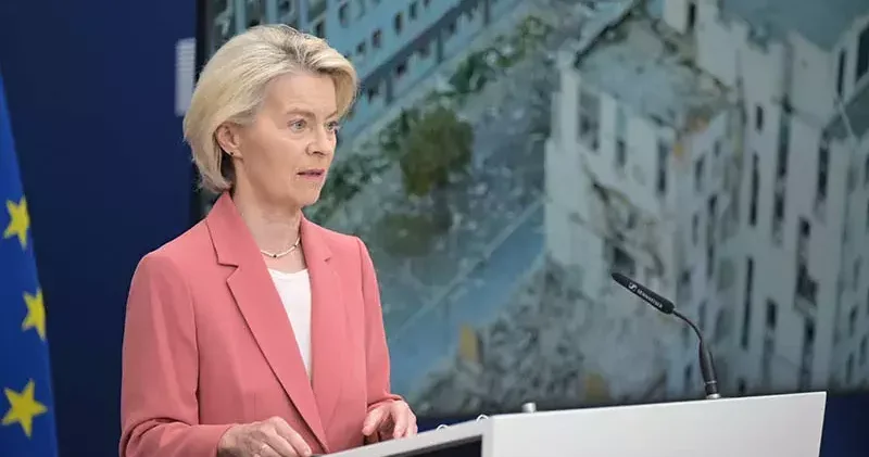 AB Komisyonu Başkanı: Kremlin diplomasiyi bir kez daha alaya alıyor