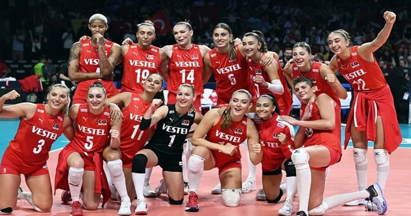Türkiye İtalya saat kaçta hangi kanalda? Filenin Sultanları tarihi maçta