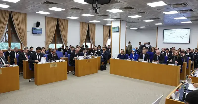 TCMB Başkanı Karahan: Sıkı para politikası duruşumuz, dezenflasyonun devamını sağlayacak