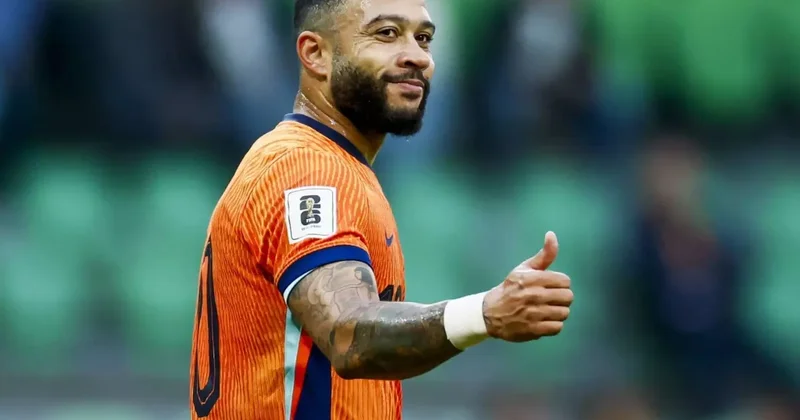 Memphis Depay ın Brezilya daki havalimanında pasaportu çalındı