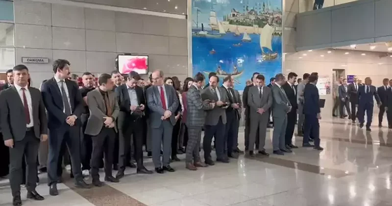 İstanbul Adalet Sarayı nda Fatih Dönmez ve Barış Duman için uğurlama töreni