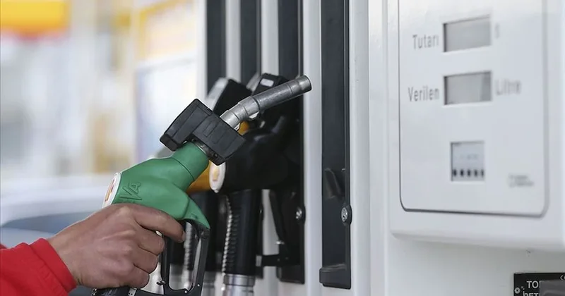 Benzin ve motorine bu gece yarısı dev indirim geliyor Sözcü Gazetesi