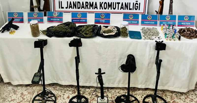 Hem defineci hem kaçakçı hem torbacı