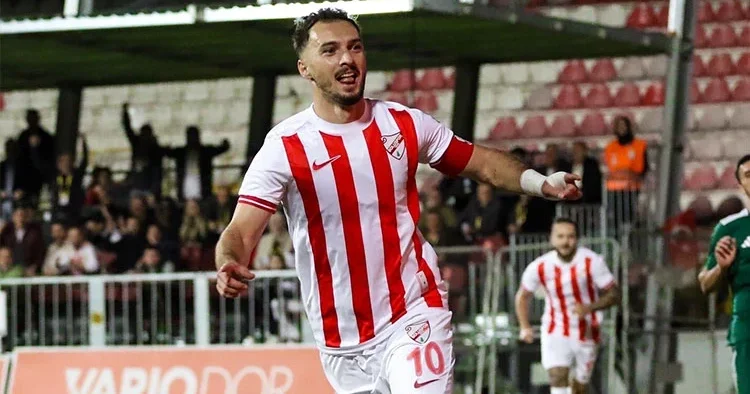 Şenol Güneş in dikkatini çeken Florent Hasani, 1’inci Lig’e damga vuruyor