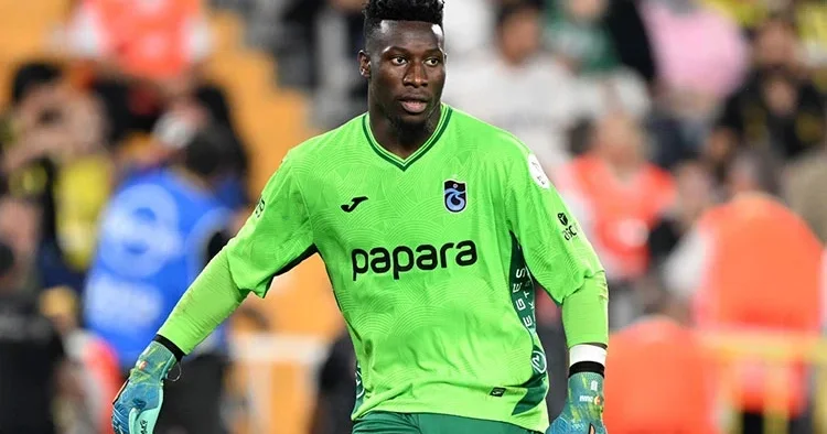 Trabzonspor, Manchester United dan Onana nın bonservisini alıyor! İngilizler duyurdu