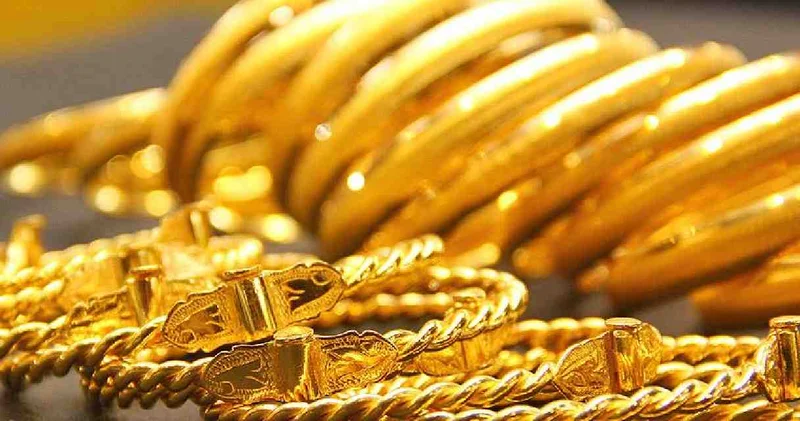 Gram altın 100 lira birden yükseldi