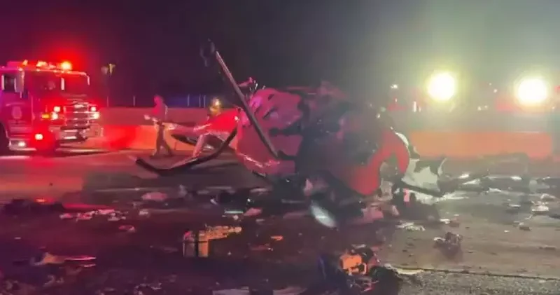ABD’de ambulans helikopter otoyola düştü