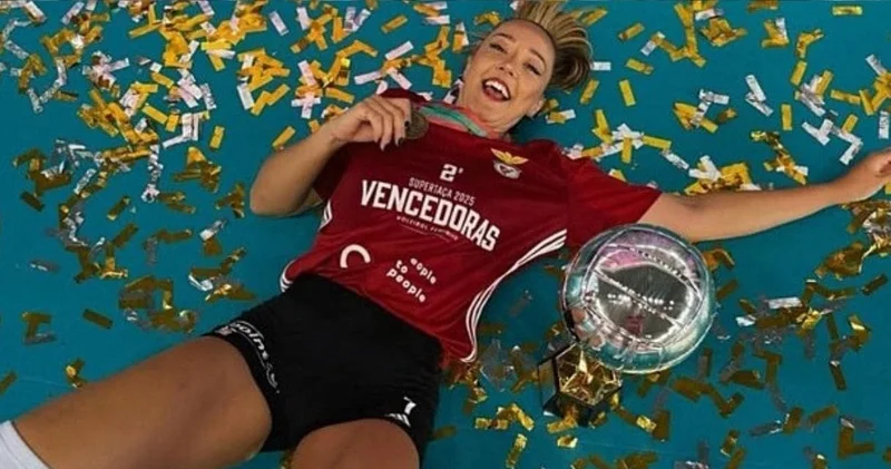 Cansu Çetin kupayla başladı