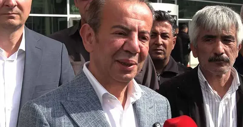 Nefret ve ayrımcılık suçlamasıyla yargılanan Tanju Özcan’ın duruşması ertelendi