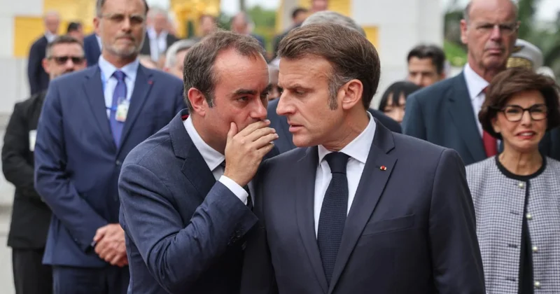 Macron un istifa eden Başbakan a ricası: Lütfen iki gün daha kal Sözcü Gazetesi