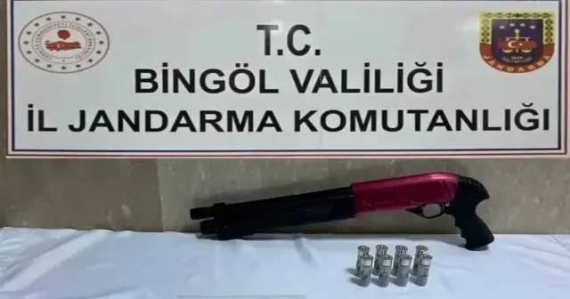 Bingöl’de uyuşturucu madde ve ruhsatsız silah ele geçirdi Bingöl Haberleri