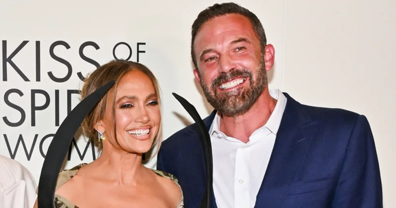 Jennifer Lopez ile Ben Affleck ayrılıktan aylar sonra kırmızı halıda yan yana magazin haberleri