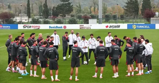 A Milli Takım da sakatlık: İki gündür antrenmanlara çıkmıyor Futbol Haberleri