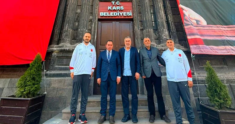Samet Aybaba Kars a gitti