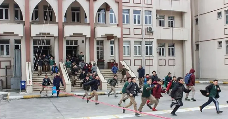 2025 Yaz tatili! İşte karne günü