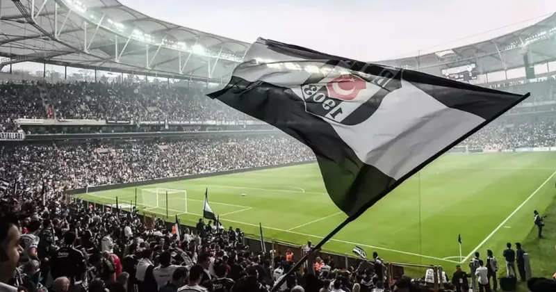 Süper Lig in unutulmaz forveti Beşiktaş a geri döndü