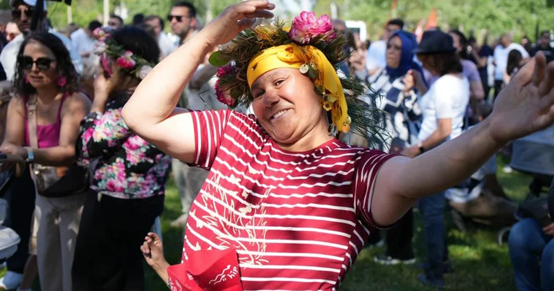 Edirne de 1400 yıllık Kakava ateşi yakıldı